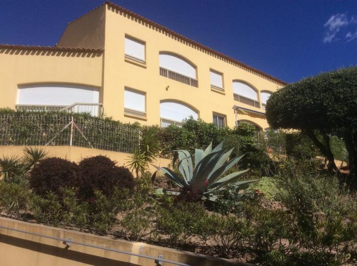 T2 Saint-Mandrier-Sur-Mer Exterior foto